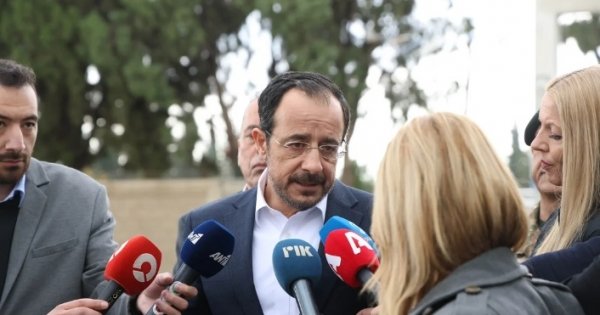 Dört bakan gönderiyor