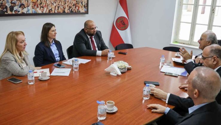 CTP Genel Başkanı İncirli, Yetkili Muhasipler ve Denetçiler Enstitüsü heyetini kabul etti