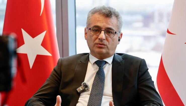 Cumhurbaşkanı Erhürman, adaya döndü