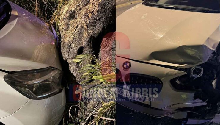 Girne’de İki Araç Çarpıştı: 1 Sürücü Hastaneye Kaldırıldı