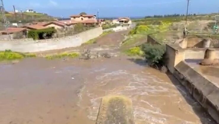Lefke–Doğancı güzergâhında derivasyon kanalında temizlik çalışmaları sürüyor