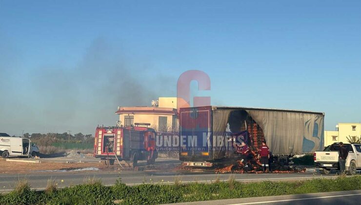Lefkoşa–Gazimağusa anayolunda tır yangını