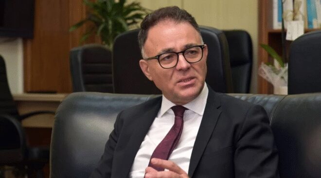 Özerdağ: Referandum siyasetten bağımsız yapılmalı